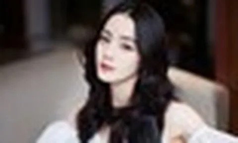 Địch Lệ Nhiệt Ba đã tỉnh ngộ