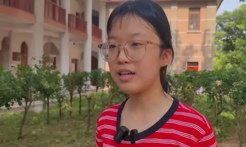Nữ sinh đỗ Thanh Hoa gây tranh cãi vì không học thêm