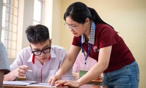Khoảng 11.000 hiệu trưởng, hiệu phó sẽ quay về làm giáo viên