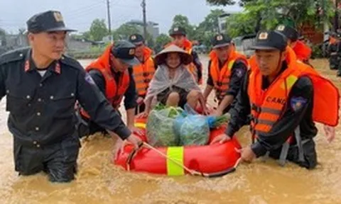 Hà Nội và các tỉnh Bắc Bộ, Bắc Trung Bộ tiếp tục mưa lớn từ mai, có nơi trên 300mm