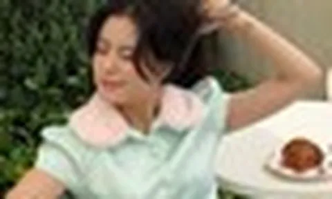 Hoàng Thuỳ Linh: "Ngày con sinh ra đời là ngày mẹ vất vả biết bao"