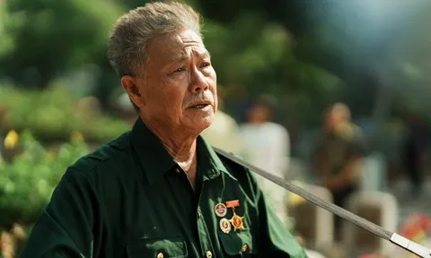NSƯT Cao Minh tái xuất điện ảnh ở tuổi 65, tự mình thực hiện cảnh mạo hiểm