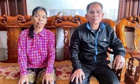 Tin lời dụ dỗ sang Thái Lan đổi đời, vợ chồng già phải nhặt rác mưu sinh