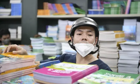 Nhiều trường ở TP.HCM đã cho học sinh đăng ký mượn SGK
