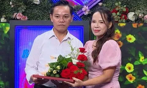 Chủ nhà hàng tiệc cưới U50 mang trầu cau đến Bạn muốn hẹn hò tìm chồng