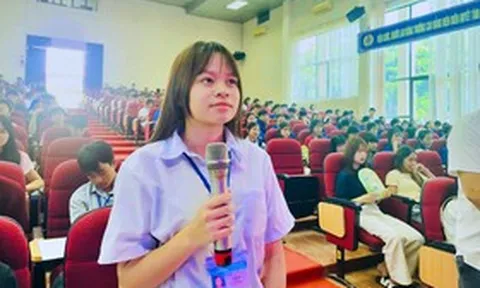 Hội Luật gia tỉnh Điện Biên đưa kiến thức pháp luật đến 520 học sinh, sinh viên