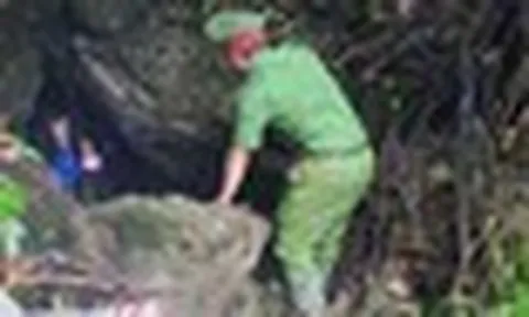 Giải cứu 3 người đàn ông mắc kẹt trong hang ở Phú Thọ suốt 3 ngày