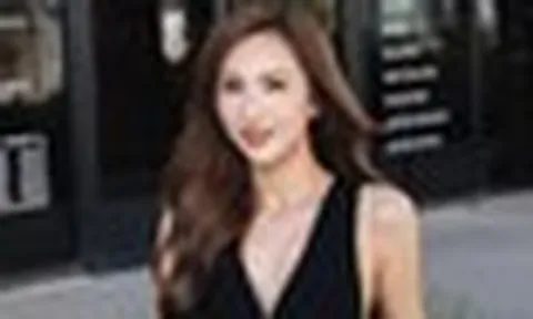 Hoa hậu Tiffany Trúc Châu phối đồ thanh lịch dạo phố Hollywood