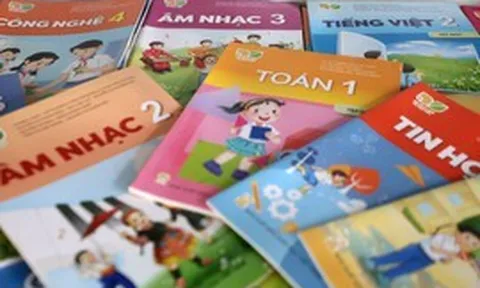 Bộ GDĐT rà soát, hoàn thiện sách giáo khoa để sử dụng từ năm học 2028-2029