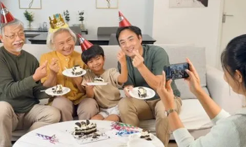 Tuổi 50 nhìn vào gia đình, nếu thấy 3 điều này thì những năm tháng sau sẽ nhẹ lòng