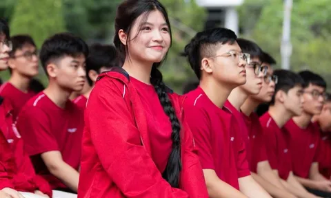 Đại học Bách khoa Hà Nội tặng mỗi sinh viên 100.000 đồng