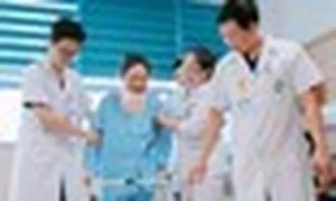 Gần 3.900 lượt bệnh nhân từ hơn 120 quốc gia chọn Bệnh viện Bạch Mai