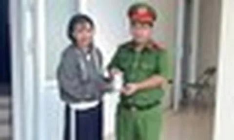 Giao dịch 1,4 tỷ đồng bất ngờ chuyển vào tài khoản Lê Thị Lan lúc 23 giờ