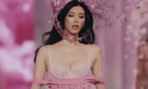 Siêu mẫu Hề Mộng Dao gợi cảm trở lại diễn nội y, chồng đại gia phản ứng bất ngờ