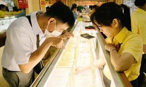 Giá vàng hôm nay 22-10: Vàng miếng, vàng nhẫn tiếp tục giảm