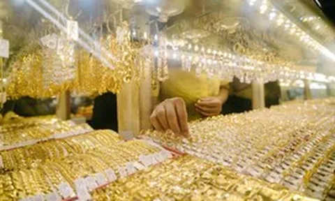 Giá vàng hôm nay 26-10: Vàng nhẫn SJC 'bốc hơi' hơn 5 triệu đồng/lượng sau một tuần