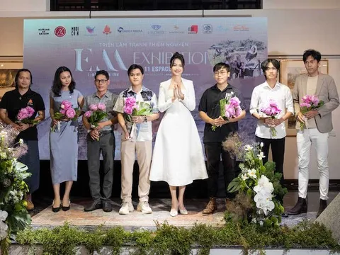 Triển lãm "EM": Hành trình vận chuyển Ước mơ của họa sĩ trẻ Phan Anh Thư