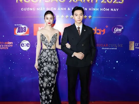 Film Thanapat, Jam Rachata cùng dàn sao Trấn Thành, Việt Hương, Kiều Minh Tuấn, Trương Thế Vinh,... sải bước lộng lẫy tại thảm đỏ Ngôi Sao Xanh 2023