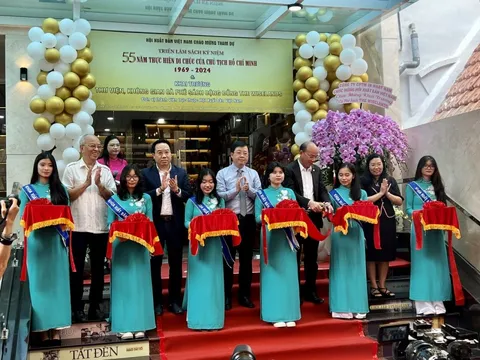 Triển lãm sách kỷ niệm 55 năm thực hiện Di chúc của Chủ tịch Hồ Chí Minh (1969-2024)