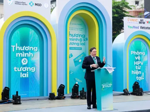 Đại sứ Hoa Kỳ tham dự Triển lãm AI về sức khỏe và phòng vệ HPV đầu tiên tại Việt Nam