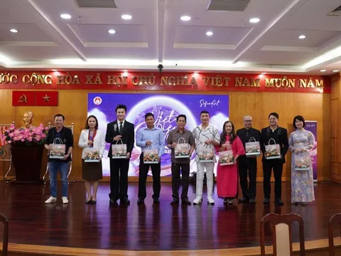 Cuộc thi Dân ca và Nhạc cổ truyền học đường Thành phố Hồ Chí Minh “Việt Điệu Trăng Thanh năm học 2025 – 2026” chính thức khởi động