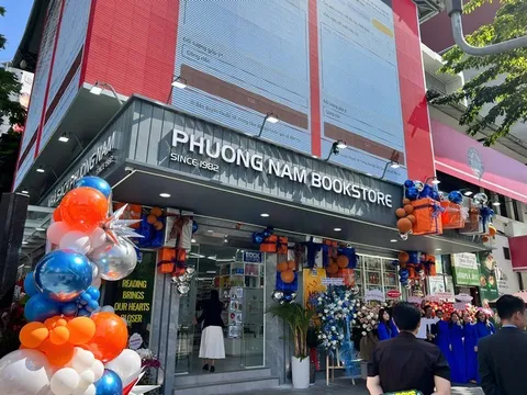 TPHCM: Khai trương Nhà sách Phương Nam Nguyễn Huệ phục vụ bạn đọc 24/24