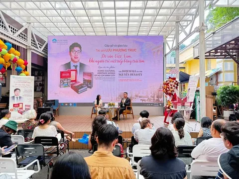 Giao lưu ra mắt sách Iconic Cultural Heritage Works Of Ho Chi Minh City và The Downfall of the Nguyễn Dynasty của tác giả trẻ Lưu Phương Trực