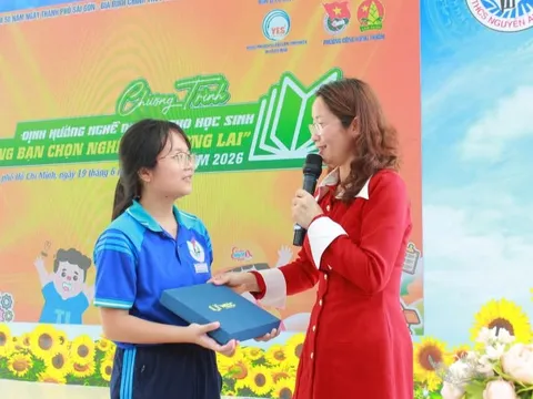 Sôi nổi chương trình định hướng nghề nghiệp “Cùng bạn chọn nghề cho tương lai” năm 2026 tại Trường THCS Nguyễn Ảnh Thủ