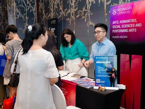 Đại học Top 31 thế giới - Monash (Australia) tổ chức ngày hội thông tin Open Day tại Hà Nội & TP.HCM, thảo luận về cách xây dựng sự nghiệp trong kỷ nguyên AI