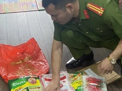 Mua mì chính Trung Quốc hô biến thành các hãng nổi tiếng bán ra thị trường