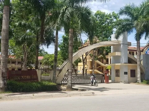 Trường kêu gọi cựu học sinh đóng 15 triệu đồng/lớp kỷ niệm thành lập