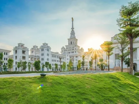 Giáo sư Đại học Cornell bất ngờ vì sự phát triển của VinUni