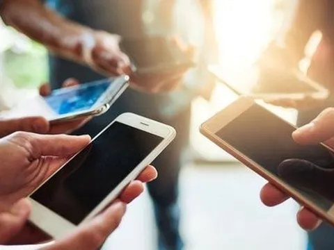 Sức mua smartphone tại Việt Nam giảm mạnh nhất khu vực Đông Nam Á