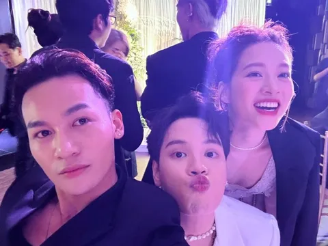 Dàn sao Việt mặc toàn trang phục màu đen dự lễ cưới ca sĩ Jaykii và Mai Anh