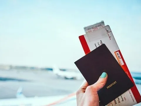 Cực kỳ nguy hiểm khi đăng ảnh vé máy bay lên mạng