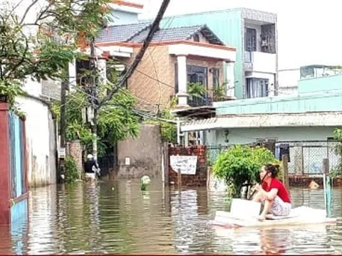 Dân ‘rốn lụt’ tính bán nhà đi nơi khác ở, lãnh đạo Đà Nẵng nói gì?