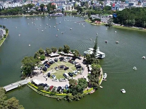 Vì sao người trúng đấu giá thuê nhà hàng Thủy Tạ tại Đà Lạt chấp nhận bỏ cọc hơn 600 triệu đồng?