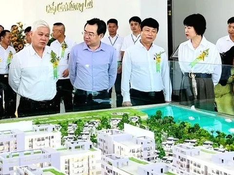 Bộ trưởng Xây dựng: Nhà ở xã hội tại Bình Dương là kiểu mẫu của cả nước