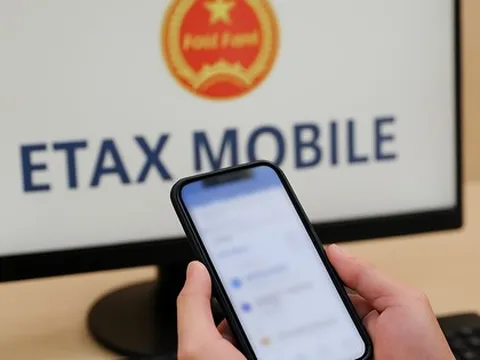 Xuất hiện thu nhập từ doanh nghiệp "không quen biết" trên eTax Mobile, người dân cần làm gì: Cục Thuế hướng dẫn chi tiết cách xử lý