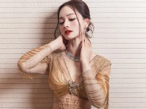 Diễn viên Lan Phương gây ngỡ ngàng vì quá sexy sau ly hôn chồng Tây