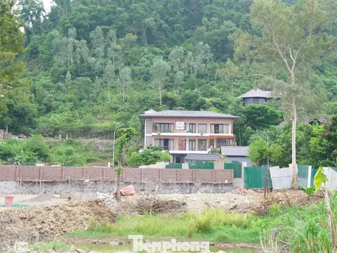 Hà Nội: Ao, hồ liên tục bị san lấp trái phép, chính quyền 'mũ ni che tai'?