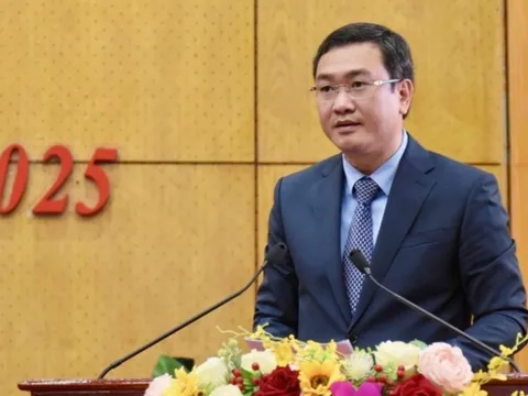 Thủ tướng phê chuẩn Chủ tịch UBND tỉnh Lạng Sơn