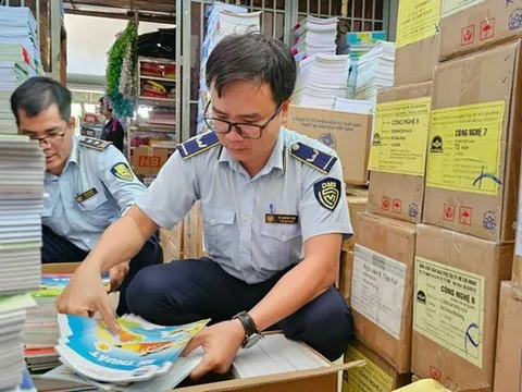 Chặn sách giả, sách lậu: Quy định rõ hơn trách nhiệm của sàn TMĐT