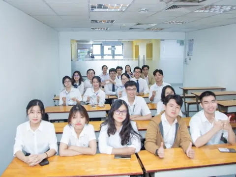 Hơn 400 sinh viên tranh tài giải thưởng Euréka 2025 lĩnh vực Y Dược