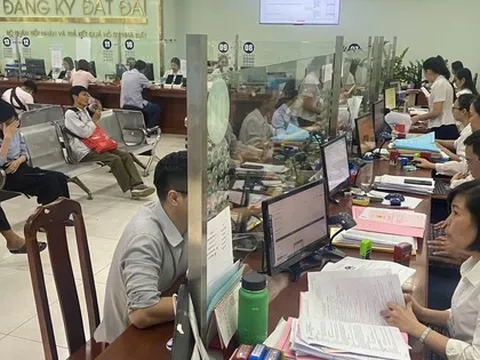 TP HCM: Đề xuất phương án thu lệ phí cấp sổ hồng