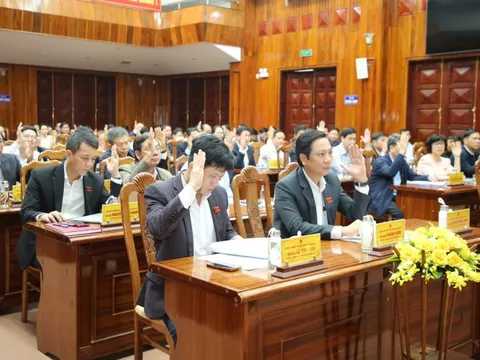 Bãi nhiệm chức danh hội thẩm TAND tỉnh Quảng Trị đối với ông Trần Văn Tý