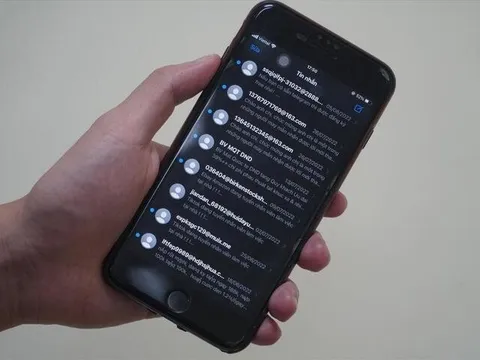 Công an Hà Nội cảnh báo nhận cuộc gọi có dấu hiệu này, hãy tắt máy ngay