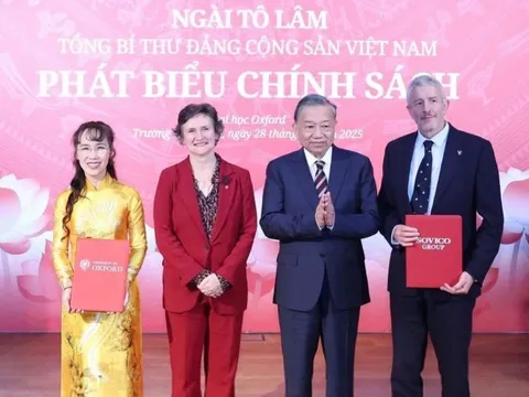 Chủ tịch Vietjet cam kết tiếp tục mở rộng hợp tác cùng Đại học Oxford