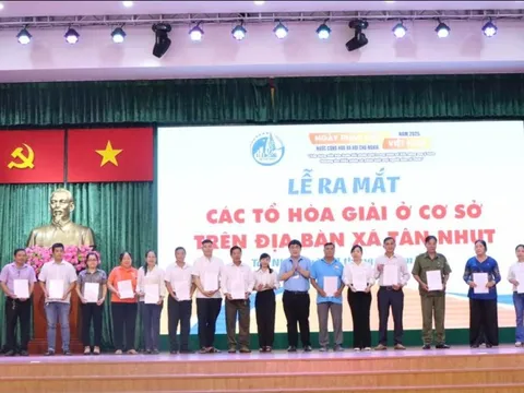 Lan tỏa tinh thần “đóng cửa bảo nhau”