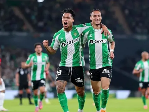 Antony tiết lộ bí quyết đằng sau phong độ ghi bàn chói sáng